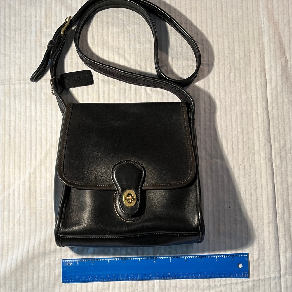 Coach Black Leather Crossbody Bag Shelburne